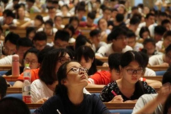 雙非女碩士求職困境背后的教育與就業反思